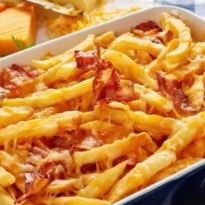 Картофель фри под сыром